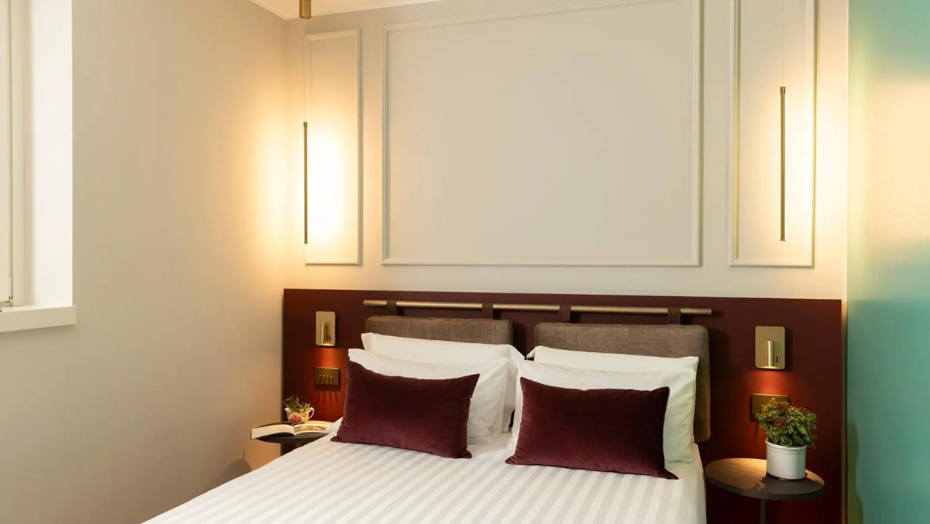 ****  Adoro Hotel Rome Italy