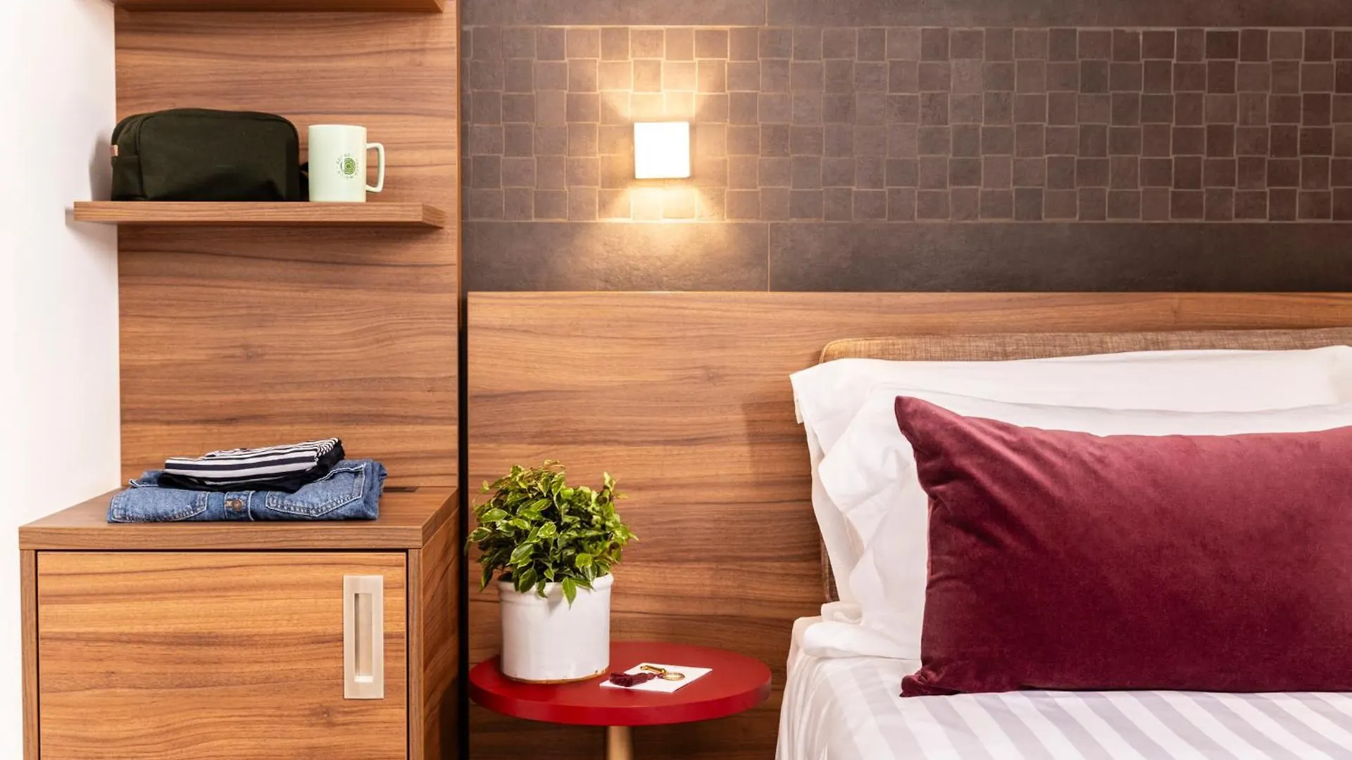 ****  Adoro Hotel Roma Italia
