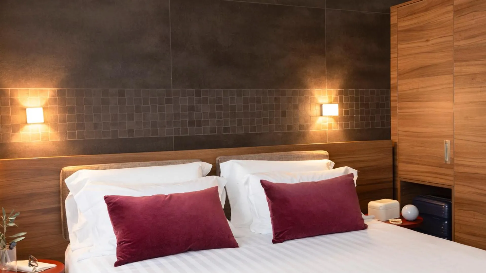 Adoro Hotel Rome