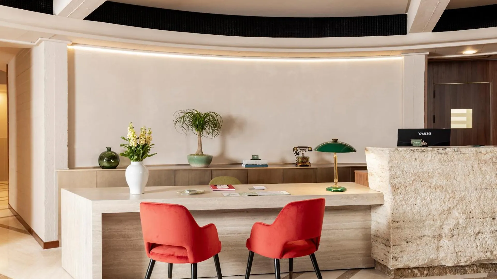 Adoro Hotel Roma
